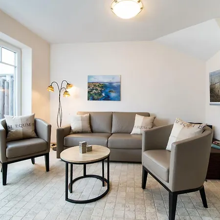Eide, App 5 Ferienhaus